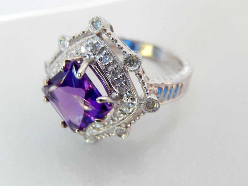 Jahrgang Amethyst Verlobungsring, Antike Vintage Amethyst-Diamant-Ring, 14 K Weißgold Ring von GopalsJewelry