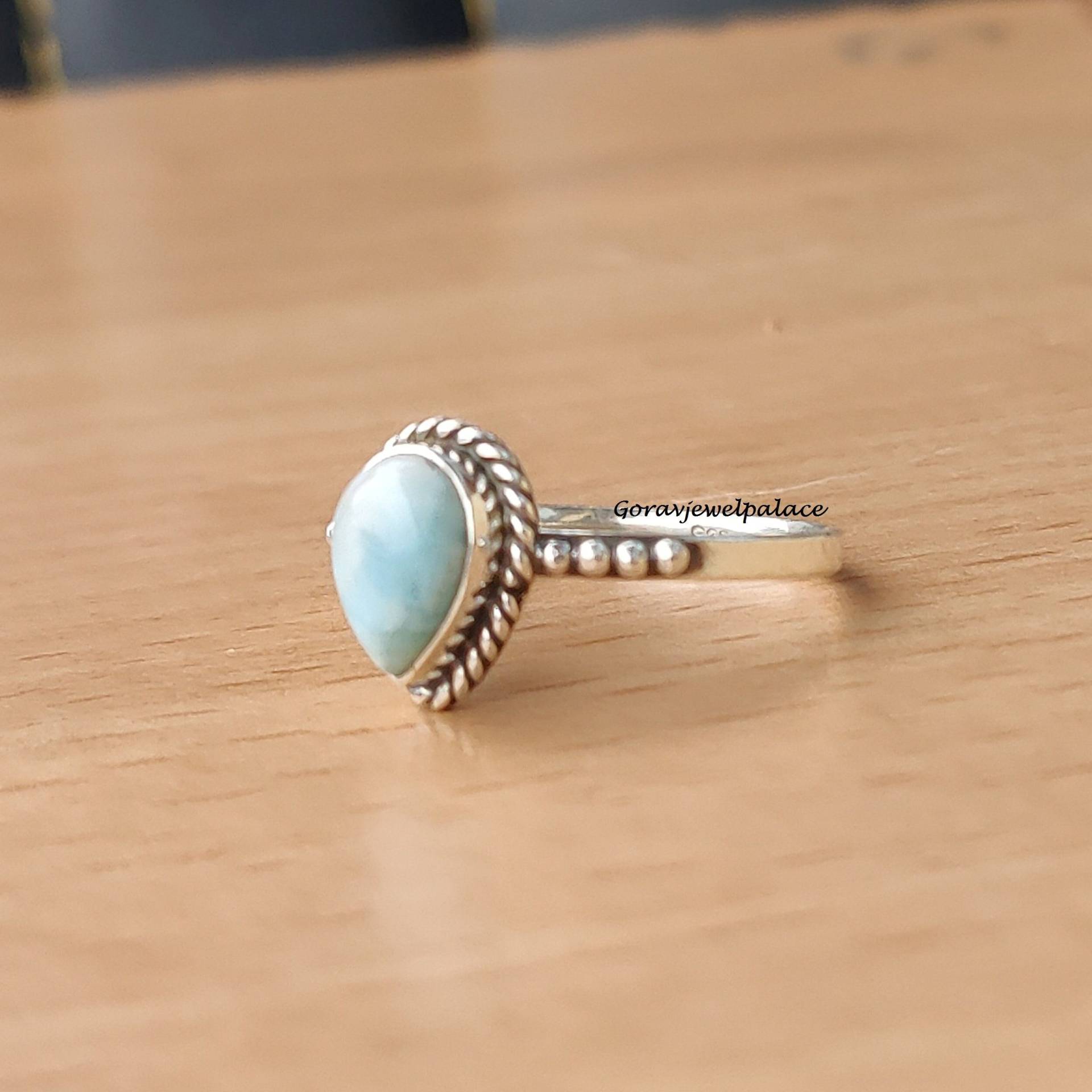 Larimar Ring, 925 Sterling Silber Handgemachter Einfacher Ring, Mini Ring, Schöner Ring, Birnen Form Ring, Frauen Schmuck, Geschenk Für Sie von Goravjewelpalace