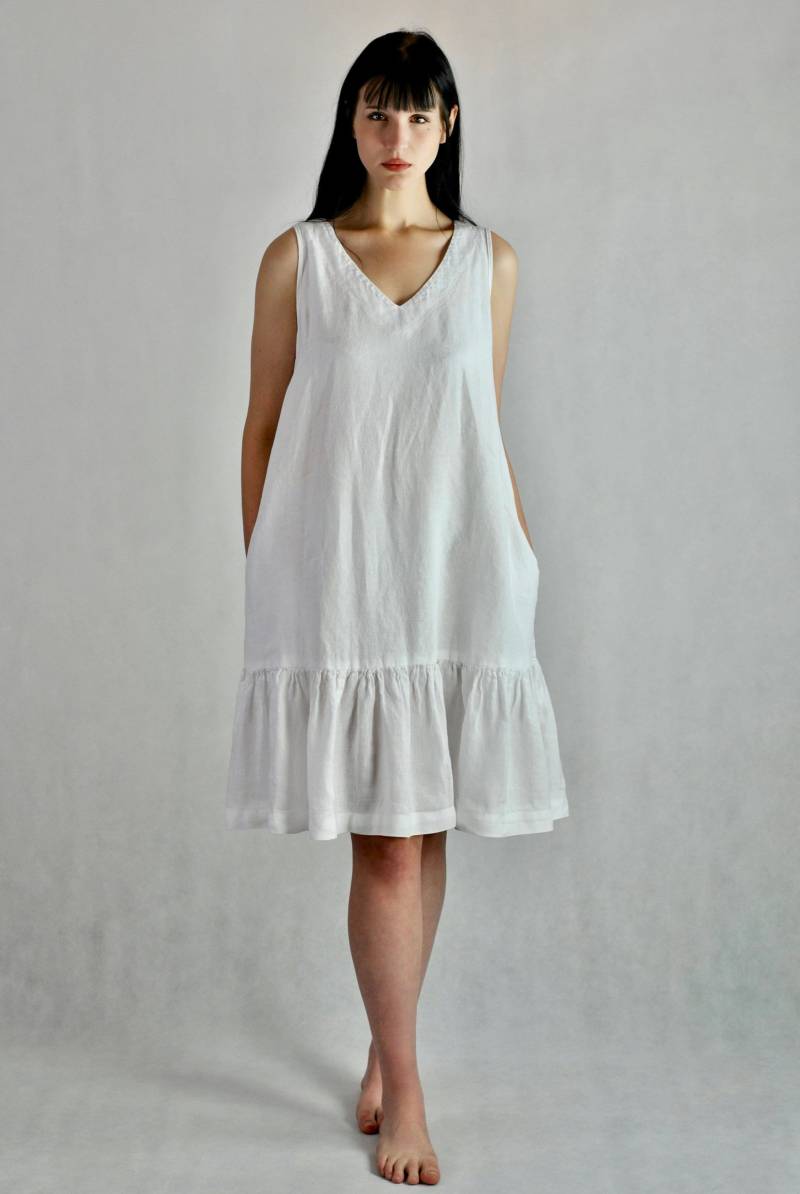 Reines Leinenkleid Ohne Rüschen, Sommerkleid, Bequemes Loungekleid, Hauskleid Mit Taschen, Rüschen 119 von GoshYaga