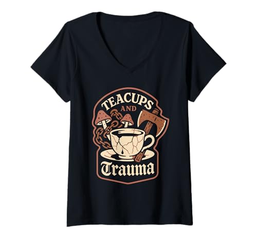 Damen Cottagecore Metallfee Goth Dark Forest Edgy Nature T-Shirt mit V-Ausschnitt Damen Cottagecore Metallfee Goth Dark Forest Edgy Nature T-Shirt mit V-Ausschnitt von Goth Cottage Aesthetic Soft Punk Mushroom Fashion