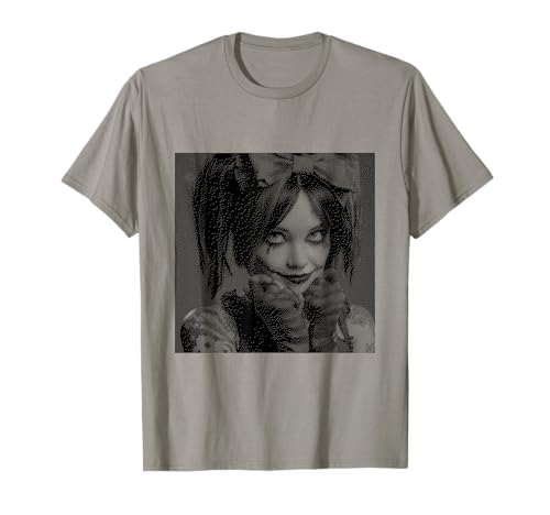 Gothic Creepy Gothic Girl Clown Alt Aesthetic T-Shirt von Goth and Emo Designs for Anime Lovers