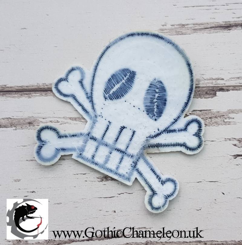Totenkopf Pailletten Aufnäher Applikation Gothic Emo Punk von GothicChameleon