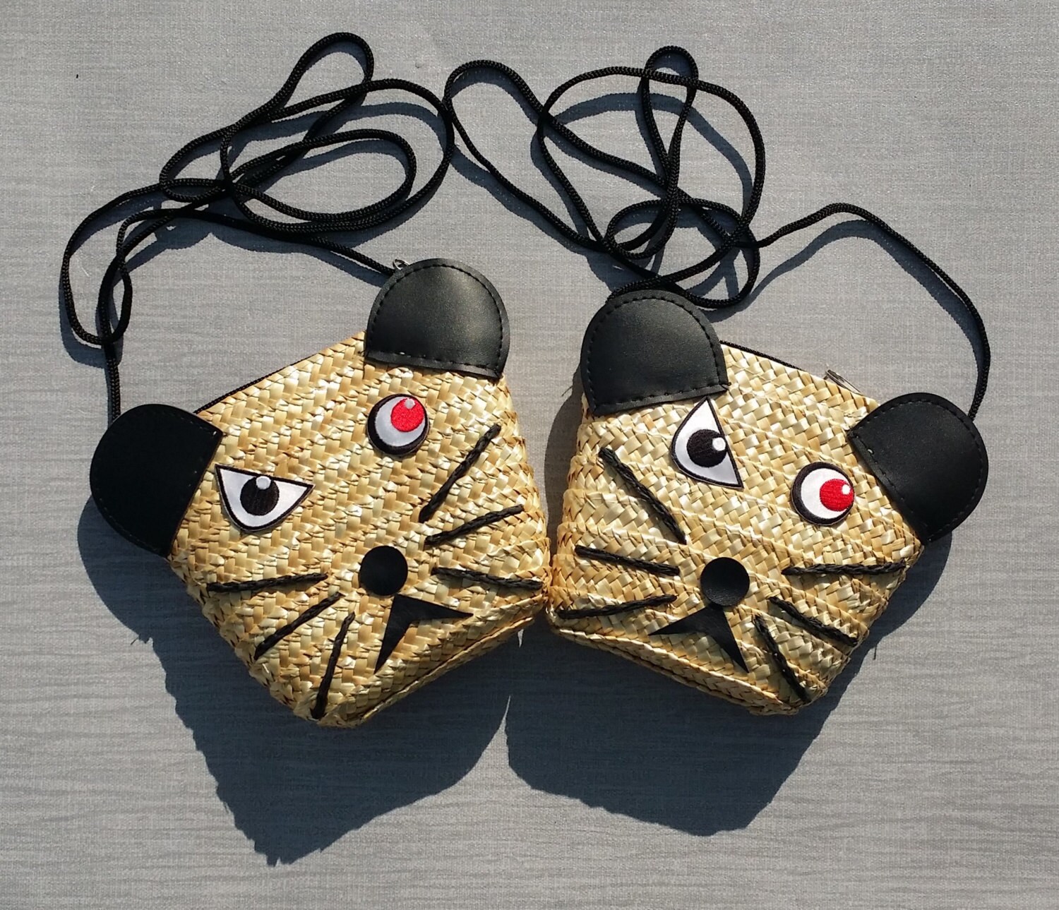 Wütende Maus Strohhandtasche Mit Schultergurt Goth Alternative Punk Wütende Maus Strohhandtasche Mit Schultergurt Goth Alternative Punk von GothicChameleon