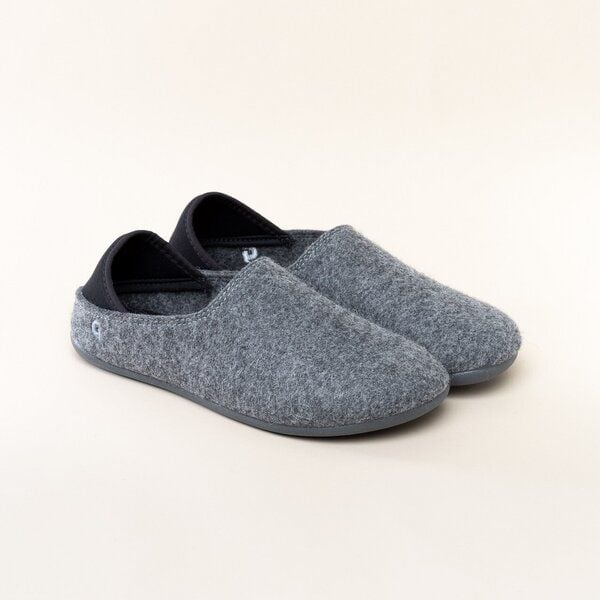 Gottstein Filzhausschuh Wool Slip-On aus 100% Schurwolle - für Damen & Herren - Rutschfeste Gummisohle von Gottstein