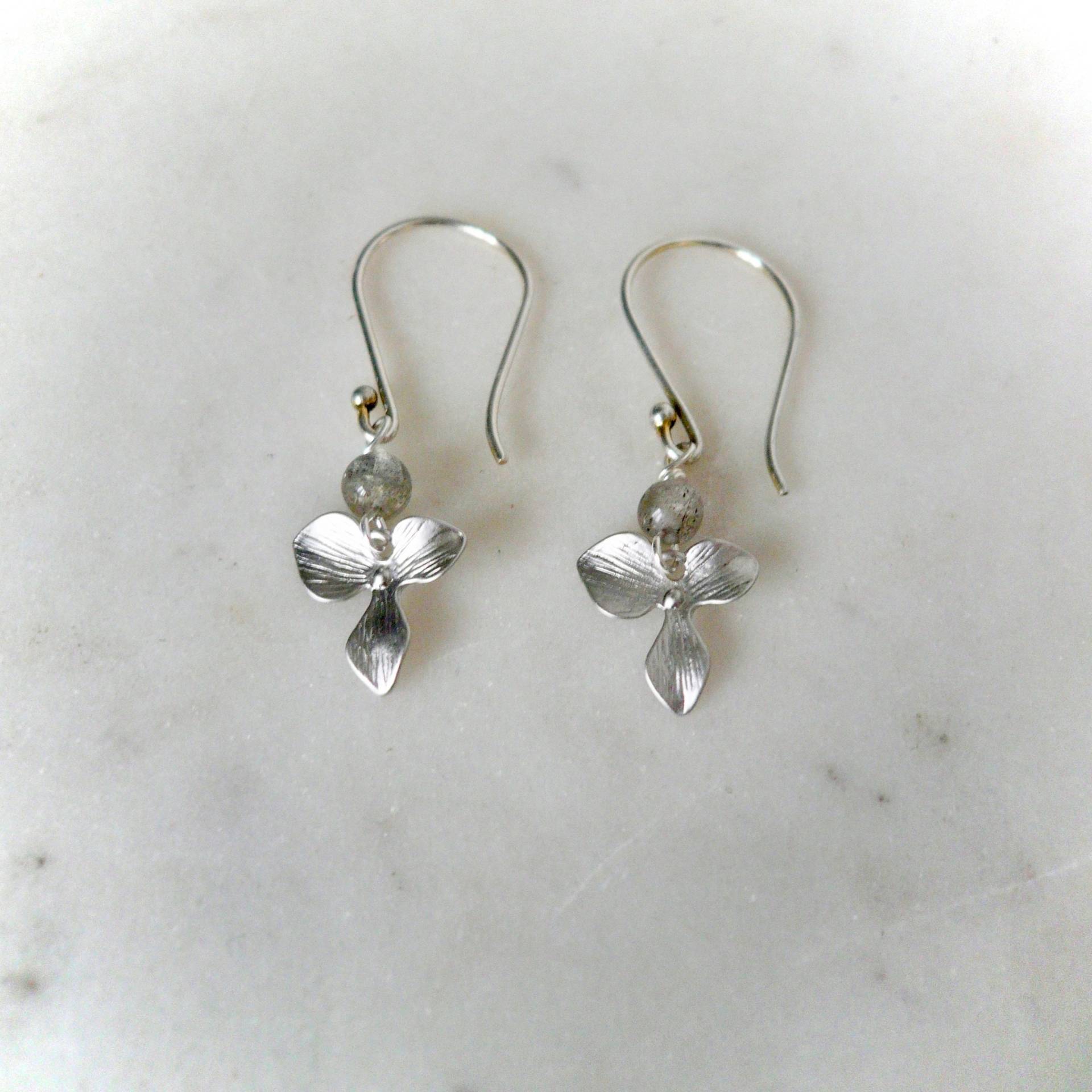 Grün Aventurin Sterling Silber Ohrringe | Blumen Tropfen Edelstein Orchideenblüte von GoumareJewelry