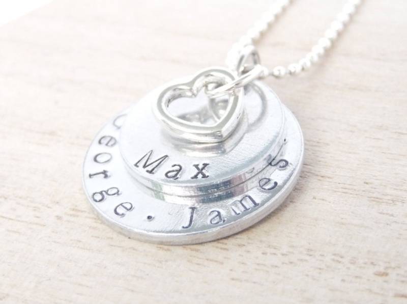 Personalisierte Halskette Valentinstag Geschenk Für Frau Mama Mutter Großmutter Schwester Anhänger Personalisierte Stammbaum Schmuck Solides Herz von GraceMorganDesigns