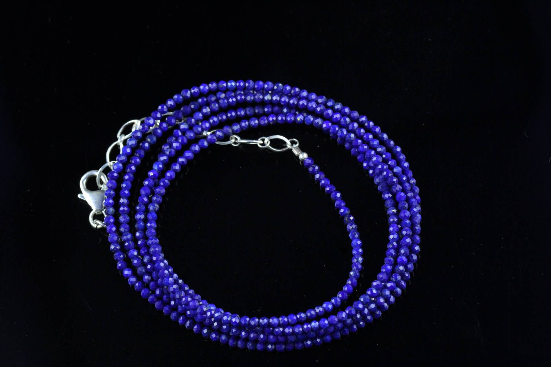 43" Lapislazuli Multi Wear Strand, Doppel Halskette - Lange Oder Wickeln Armband, 2 Mm Micro Facettierte Perlen, 925 Silber, Verstellbare Größe 43" Lapislazuli Multi Wear Strand, Doppel Halskette - Lange Oder Wickeln Armband, 2 Mm Micro Facettierte Perlen, 925 Silber, Verstellbare Größe von Graceanchor
