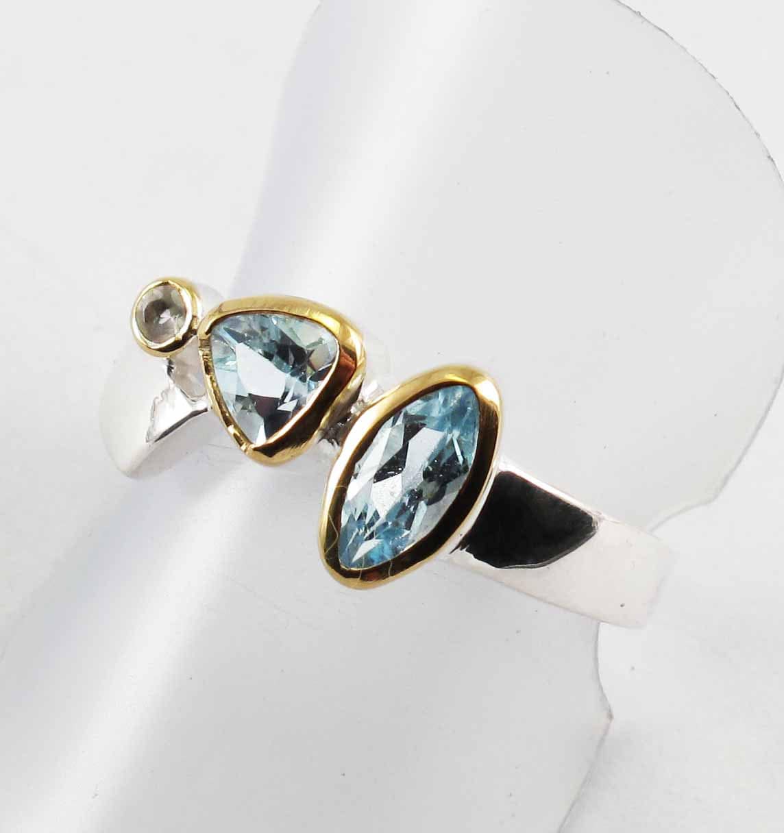 Blauer Topas Edelstein-Ring Mit Klare Akzent in Nickel Frei Sterling Silber, Designer-Edelstein-Ringe, Multi-Stein-Ring Blauer Topas Edelstein-Ring Mit Klare Akzent in Nickel Frei Sterling Silber, Designer-Edelstein-Ringe, Multi-Stein-Ring von Graceanchor