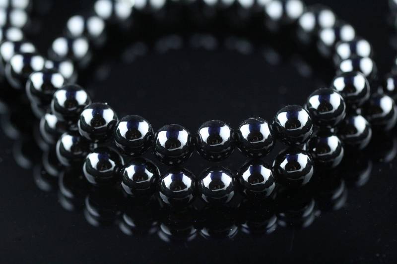 Runde Glattschliff 8 Mm Schwarze Spinell Halskette, Sterling Silber Befunde, Heller Schwarzer Glanz, Größenverstellbar 19, 5" Runde Glattschliff 8 Mm Schwarze Spinell Halskette, Sterling Silber Befunde, Heller Schwarzer Glanz, Größenverstellbar 19, 5" von Graceanchor