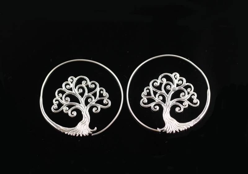 Silberner Messstählen Von Lebensspiralen, Leichtgewichtige Boho Hoop-Ohrringe Für Reguläre Pierced Ears, Ornate Design Silberner Messstählen Von Lebensspiralen, Leichtgewichtige Boho Hoop-Ohrringe Für Reguläre Pierced Ears, Ornate Design von Graceanchor