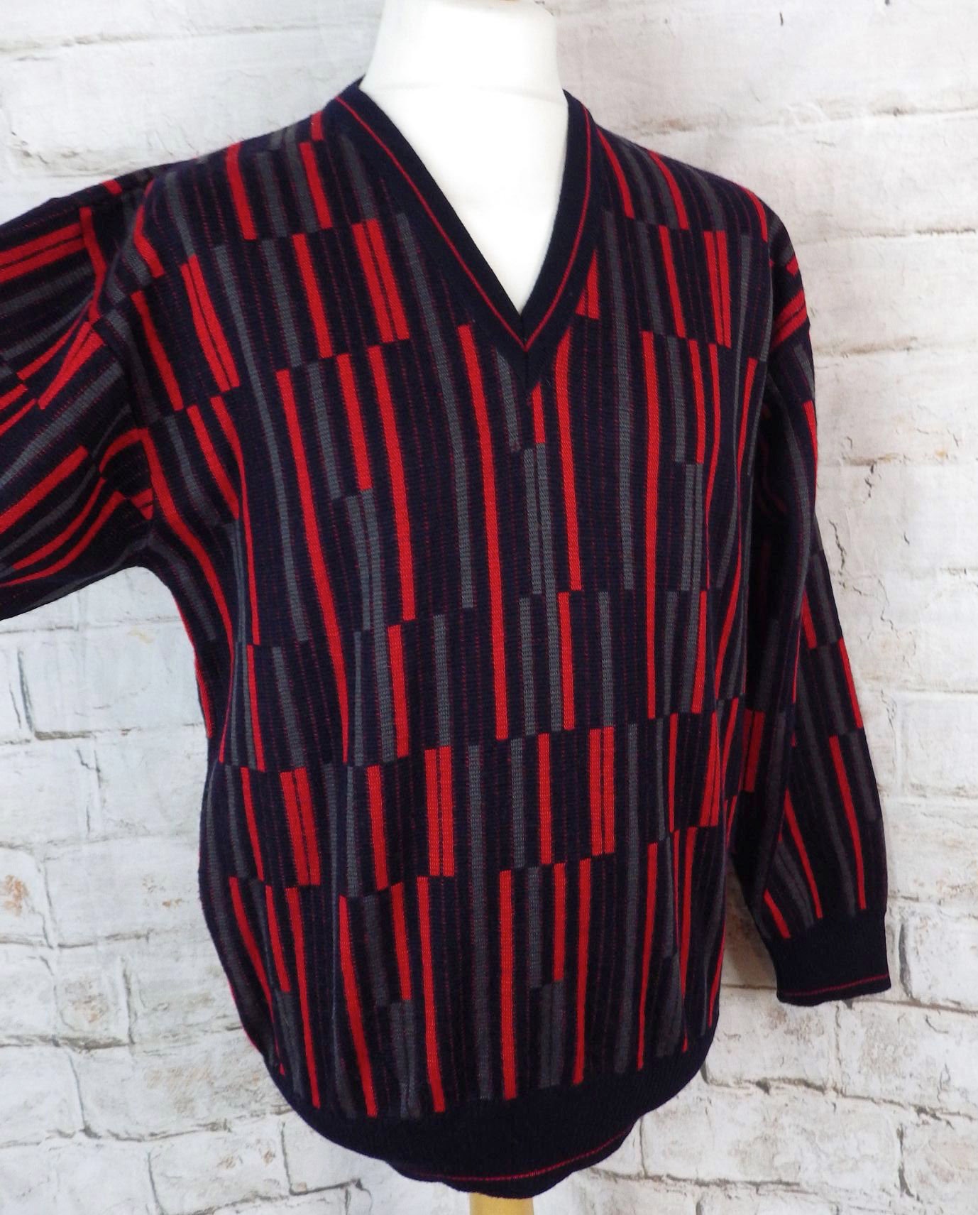Vintage Pierre Sangan Wollpullover Retro Rot Schwarz Grau Pullover | M 45" Brustumfang Vintage Pierre Sangan Wollpullover Retro Rot Schwarz Grau Pullover | M 45" Brustumfang von GraceandGarbo