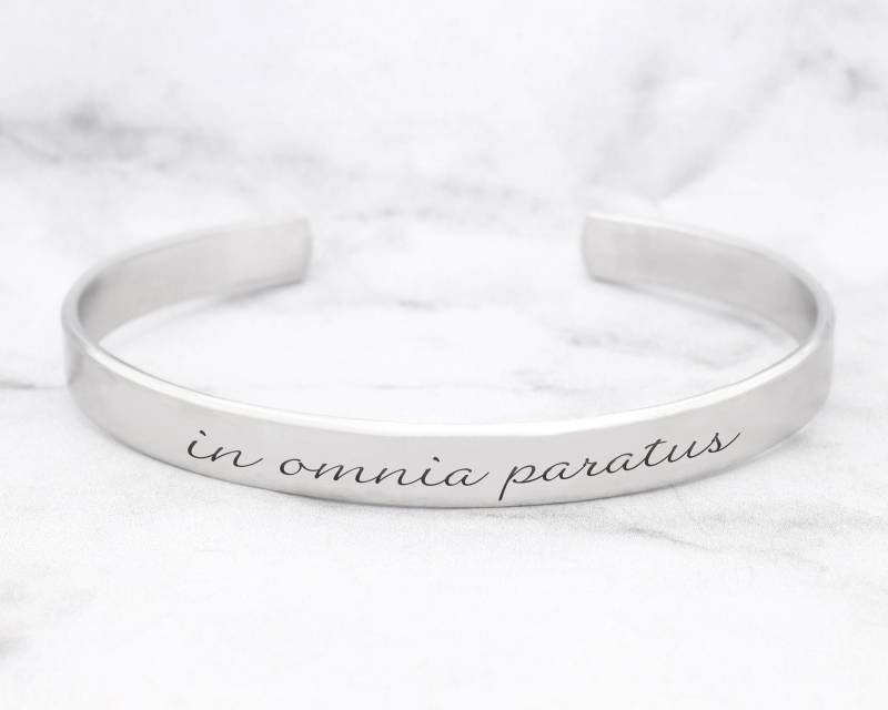In Omas Paratus Manschettenarmband Silber Manschette von GracefullyMadeStudio