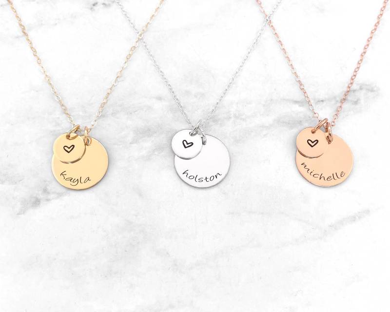 Personalisierte Sterling Silber Disc Halskette Benutzerdefinierte Initiale & Datum von GracefullyMadeStudio