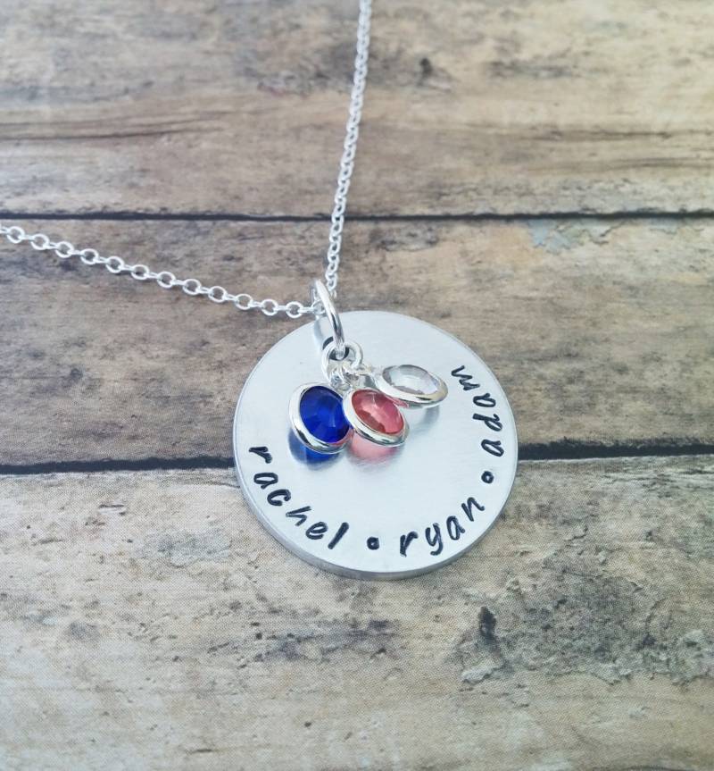 Personalisierte Familienkette - Halskette Mit Kindernamen Und Geburtssteinen Benutzerdefinierter Handgestempelter Schmuck Benutzerdefinierte von GracefullyMadeStudio