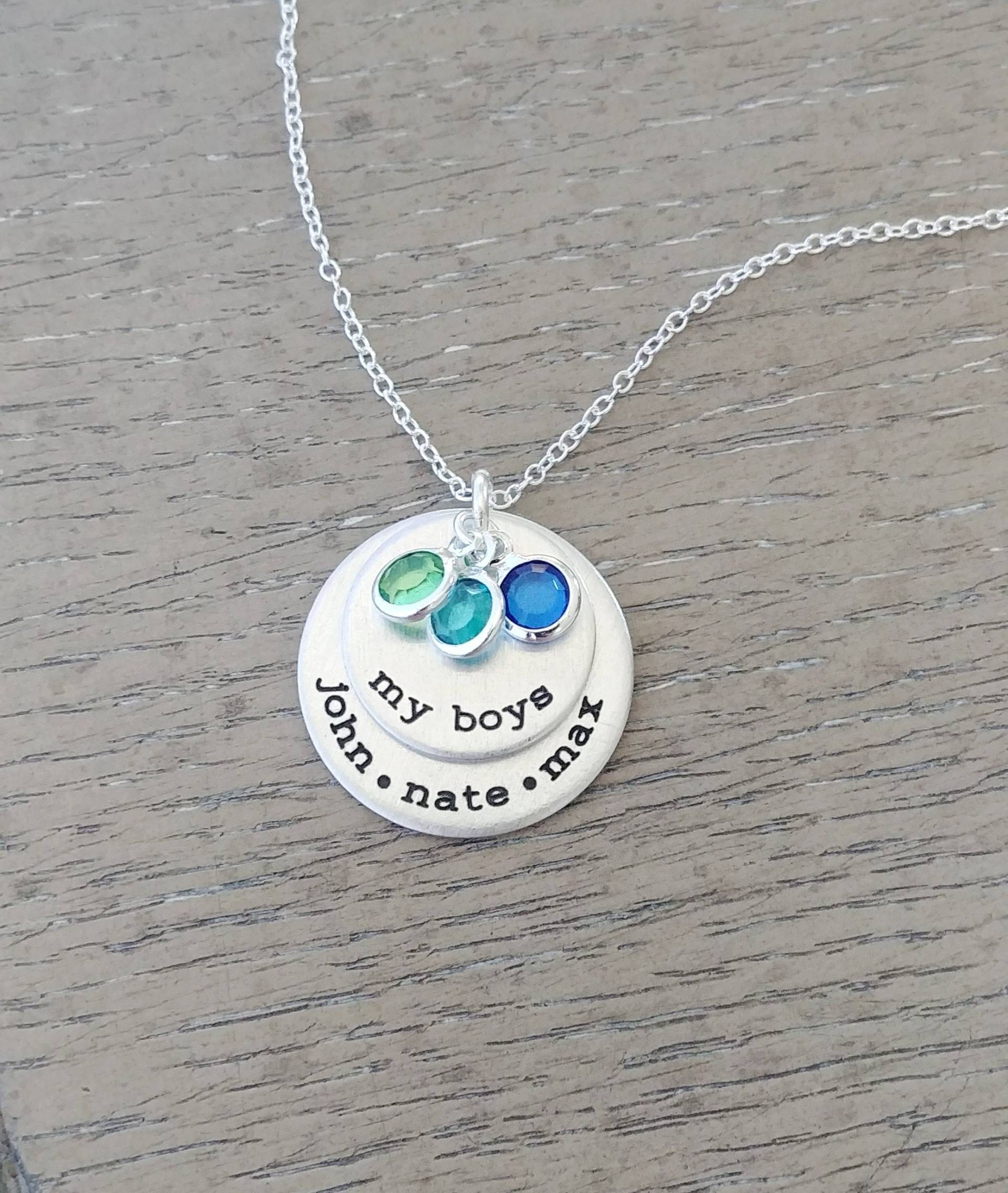 Personalisierte "My Boys' Hand Gestempelte Halskette Mit Geburtssteinen von GracefullyMadeStudio