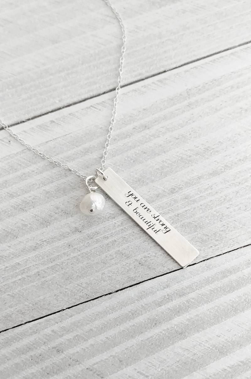 Sie Sind Stark Und Schön/Inspirierende Halskette Graduierung Geschenk von GracefullyMadeStudio