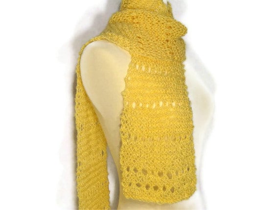 Honig Gold Lacy Schal Hand Gestrickt Ultra Weich von GraciLuS