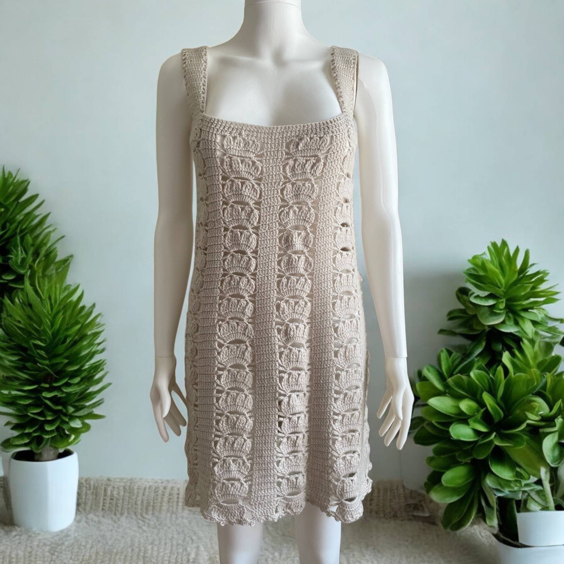 Gehäkelte Kleid Frau Kleidung Mode Accessoires Muttertag Geschenk Gehäkelte Kleid Frau Kleidung Mode Accessoires Muttertag Geschenk von GrahamsBazaar