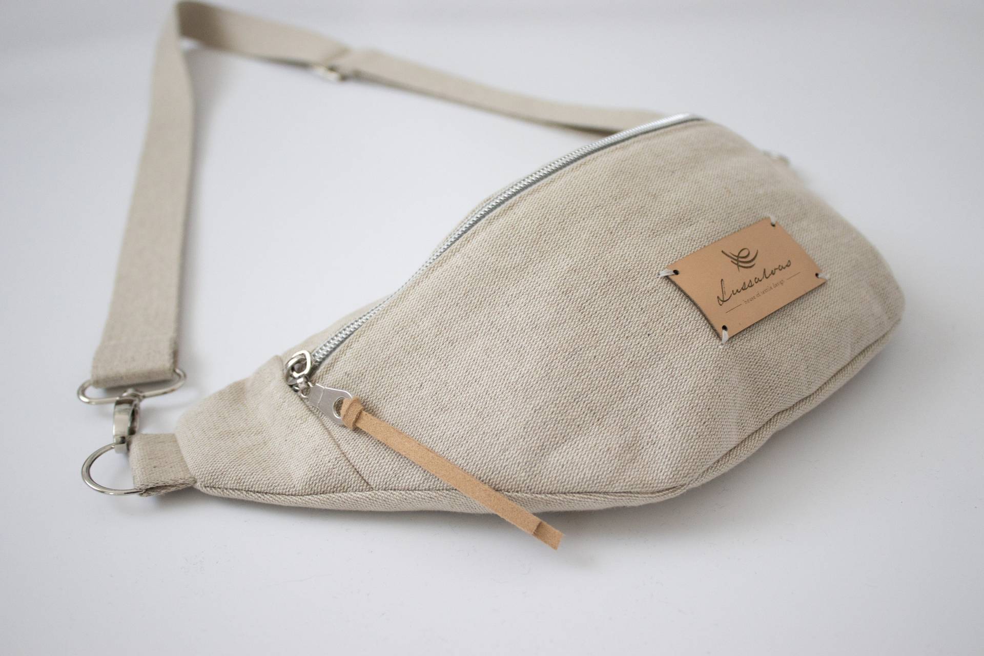 Bauchtasche. Hüfttasche in Naturfarben. Festivals Season Bauchtasche. Hüfttasche in Naturfarben. Festivals Season von Lussalvas