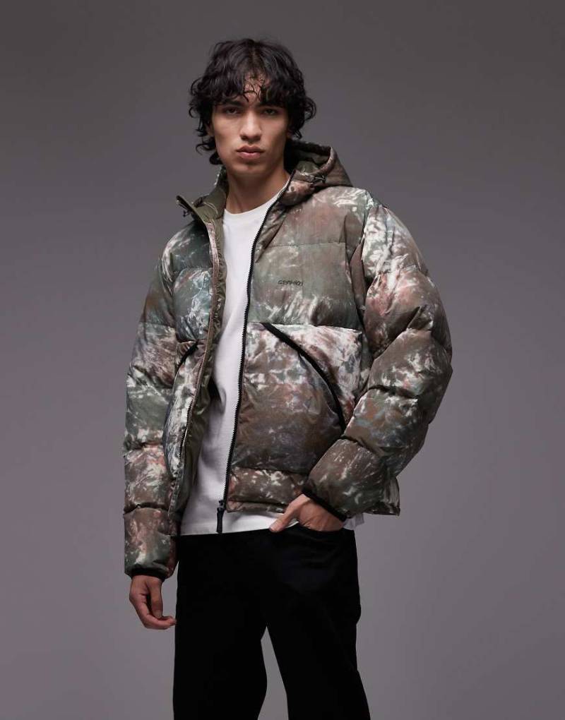 Gramicci - Daunen-Pufferjacke mit Batikmuster in Grün und Braun-Bunt von Gramicci