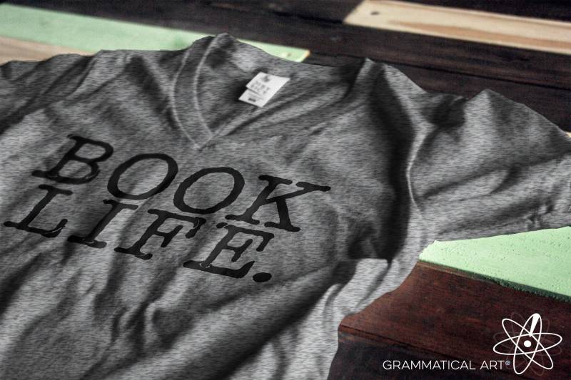 Book Life Shirt, Buchliebhaber Geschenk, Geschenke Für Sie, Bücherwurm Geschenke, Nerdy Tshirts, Bibliothekar Shirts Book Life Shirt, Buchliebhaber Geschenk, Geschenke Für Sie, Bücherwurm Geschenke, Nerdy Tshirts, Bibliothekar Shirts von GrammaticalArt