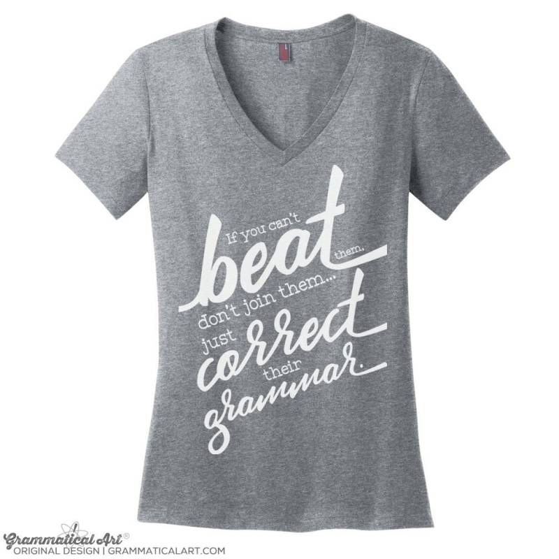Correct Their Grammar V Neck T-Shirt Nerdy Shirt Damen Cool Funny T Editor Frauen Englisch Lehrer Geschenke von GrammaticalArt