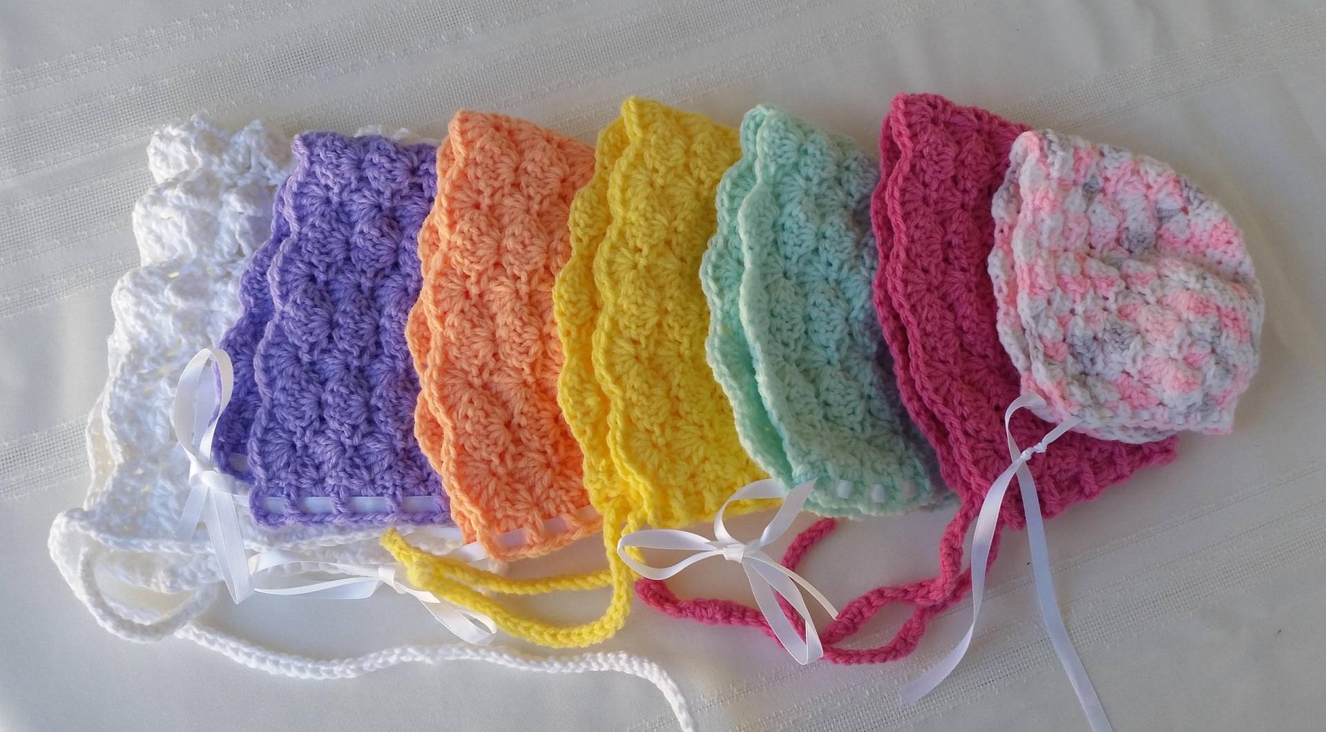 Gehäkelte Babymütze, Neugeborenenmütze, Unisex Mütze, Mädchenmütze, Lacey Babymütze Gehäkelte Babymütze, Neugeborenenmütze, Unisex Mütze, Mädchenmütze, Lacey Babymütze von GrammysCustomCrochet