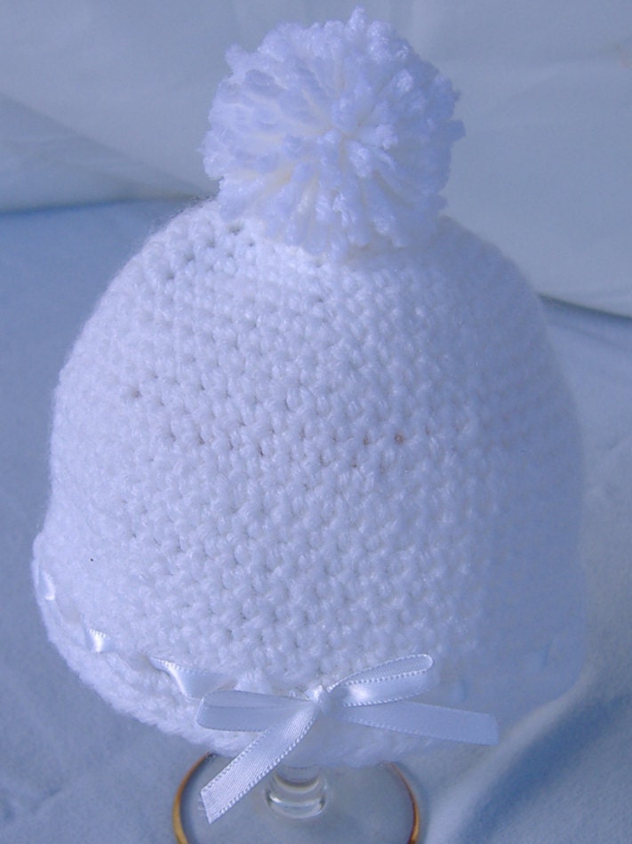 Häkelmütze Mit Schleife, Baby Häkeln Hut, Babymütze Neugeborene Mütze, Neugeborenen Pompom Hut Band, Babyschädel Mütze Häkelmütze Mit Schleife, Baby Häkeln Hut, Babymütze Neugeborene Mütze, Neugeborenen Pompom Hut Band, Babyschädel Mütze von GrammysCustomCrochet