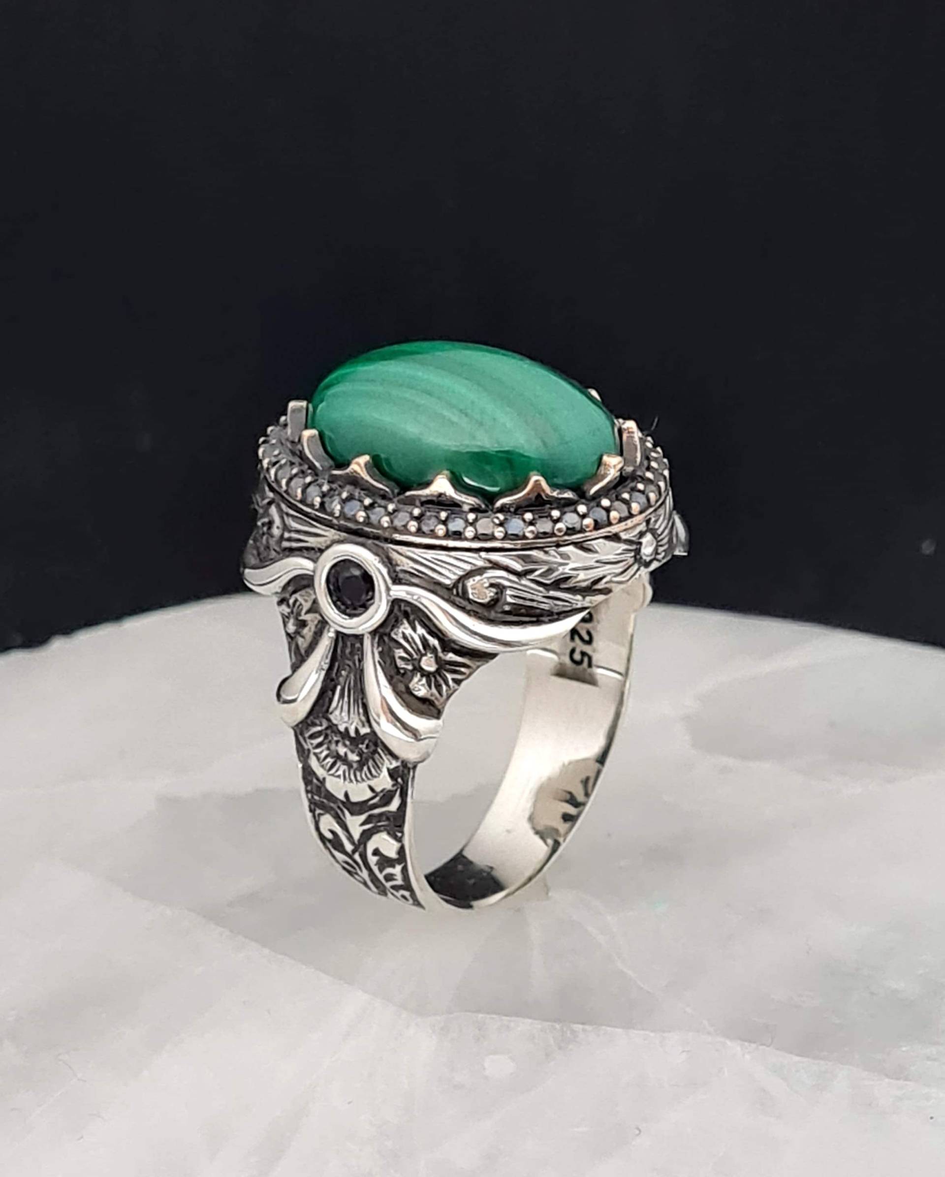 Malachit Stein Herren Ring, Handgemachter 925K Sterling Silber Herrenring Mit Natürlichem Stein, Männer Ring von GrandBazaarJewels