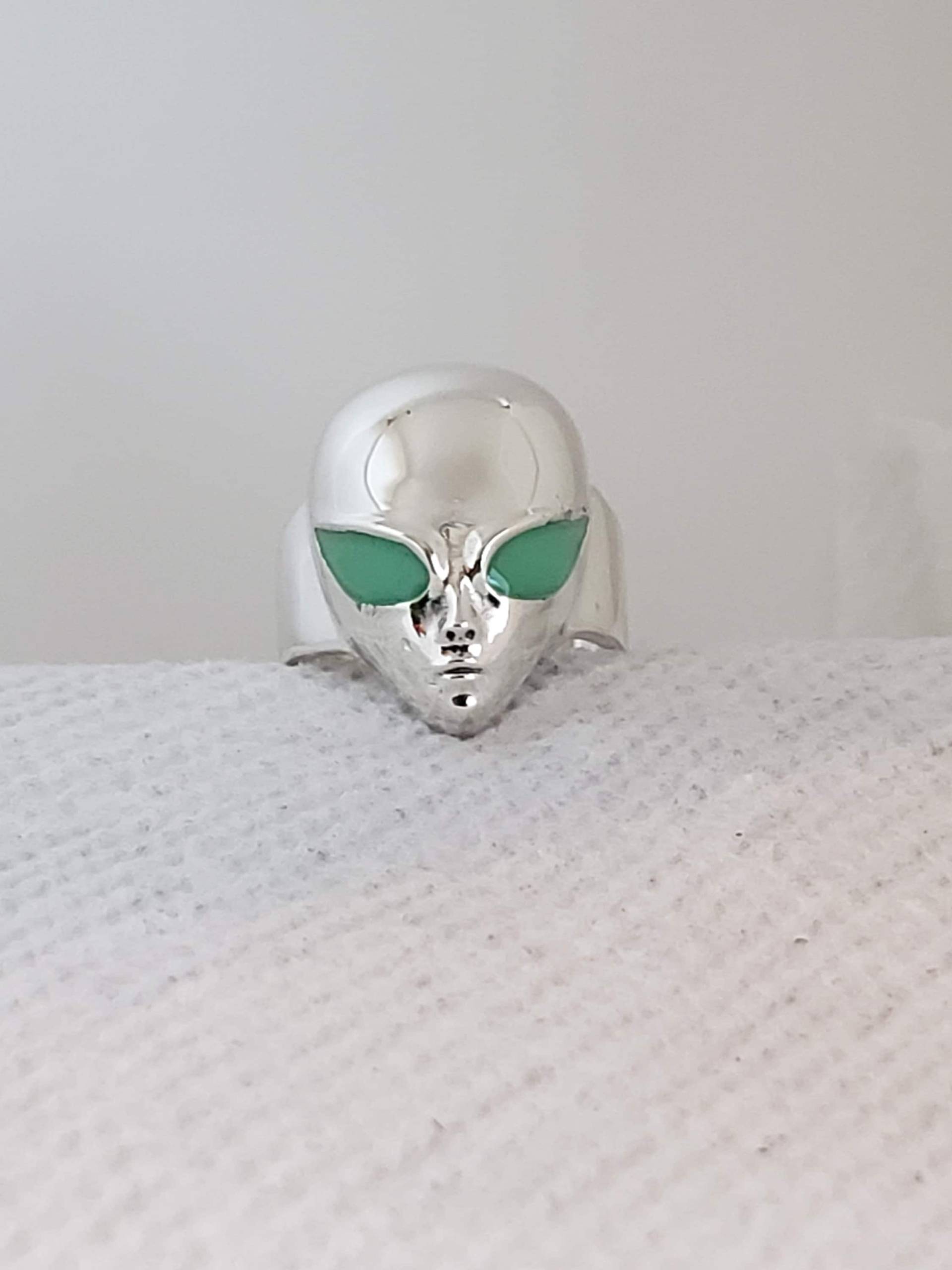 sterling Silber Alien Ring sterling Silber Alien Ring von GrandaddysJewelry
