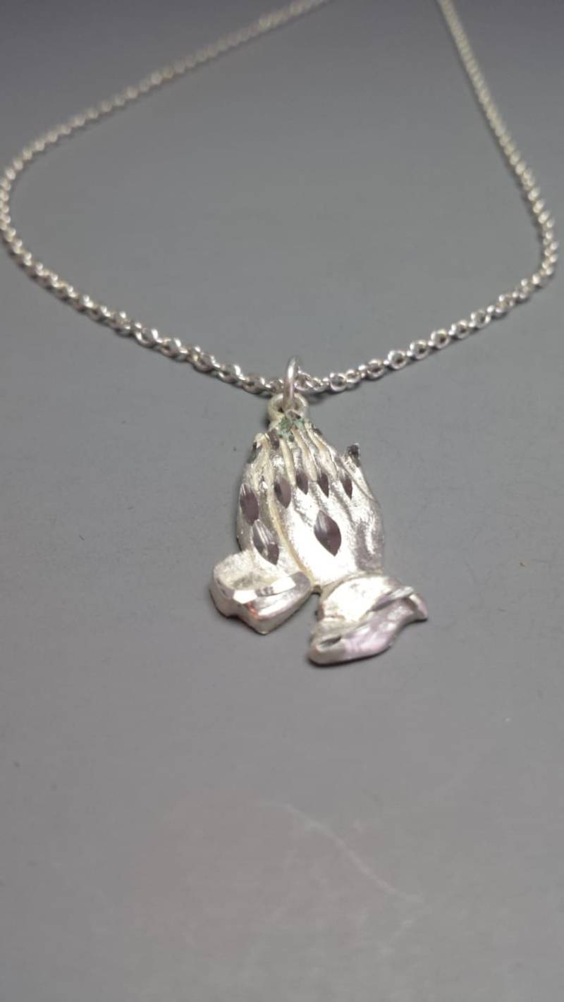 sterling Silber Beten Hände Diamant-Cut Mit Langlebigen Kabelkette sterling Silber Beten Hände Diamant-Cut Mit Langlebigen Kabelkette von GrandaddysJewelry