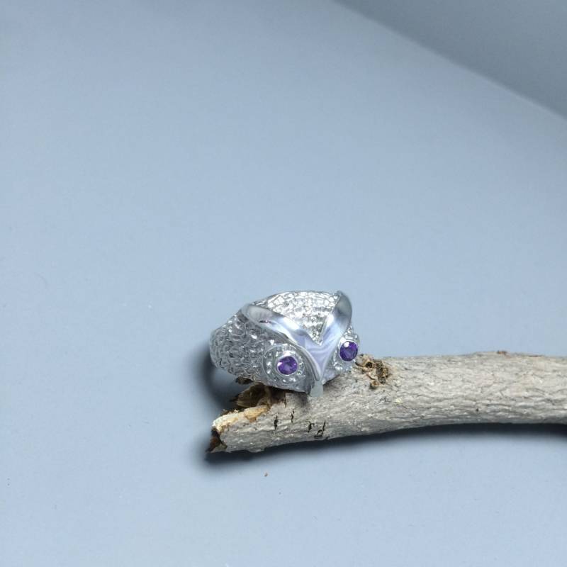 sterling Silber Damen Eule Ring Mit Nachahmung Amethyst Augen sterling Silber Damen Eule Ring Mit Nachahmung Amethyst Augen von GrandaddysJewelry