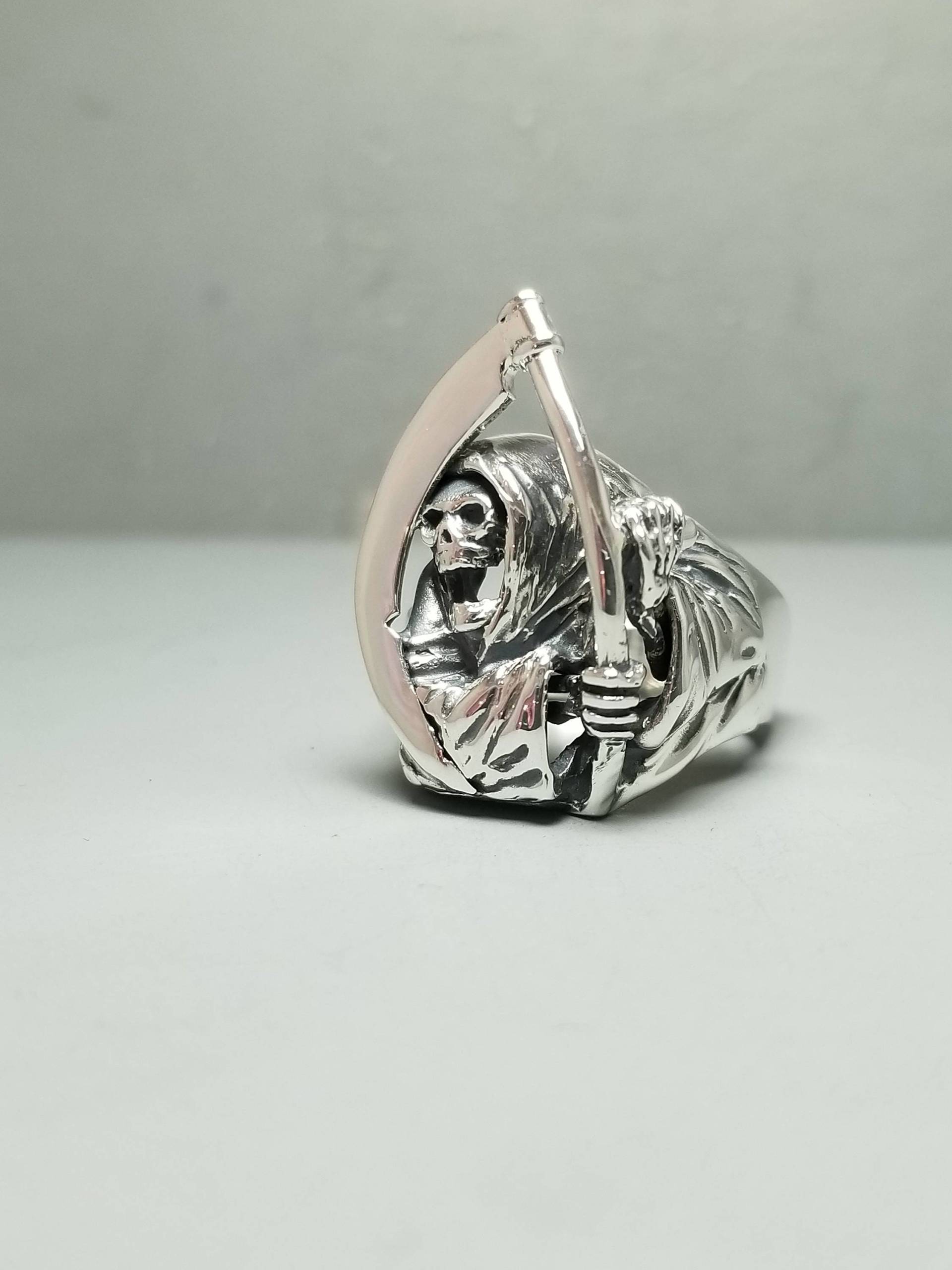 sterling Silber Reaper Schädel Ring sterling Silber Reaper Schädel Ring von GrandaddysJewelry