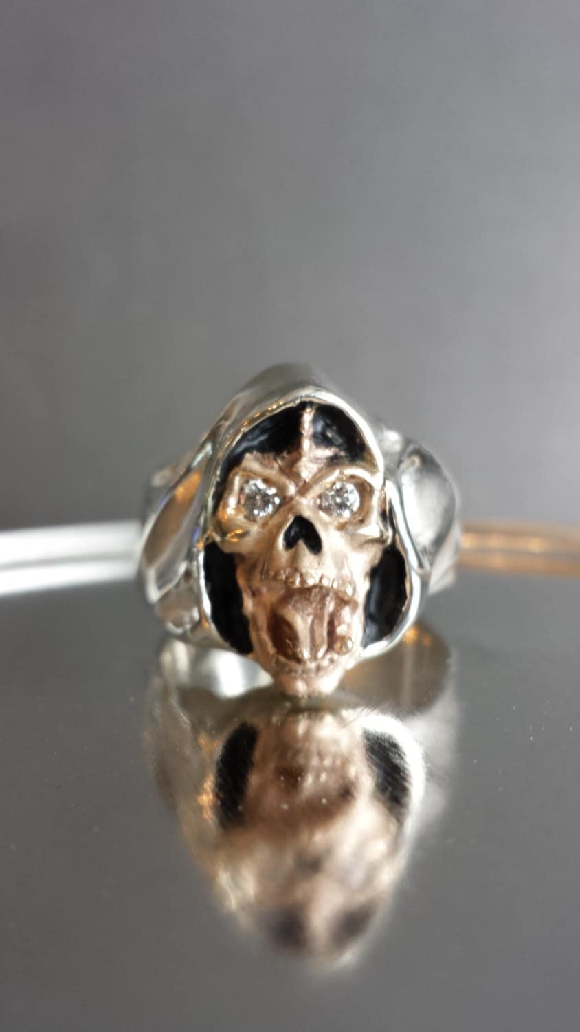 sterling Silber Und 14K Gelbgold Mit Runden Diamanten Grim Reaper Gesicht Schädel Ring Usa sterling Silber Und 14K Gelbgold Mit Runden Diamanten Grim Reaper Gesicht Schädel Ring Usa von GrandaddysJewelry