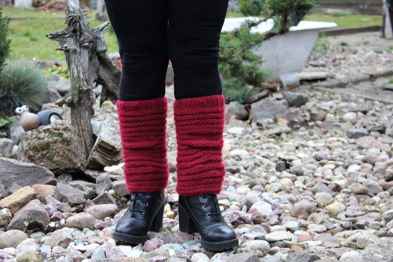 Hand Gestrickte Beinswärmer Rot von Grandchildattic