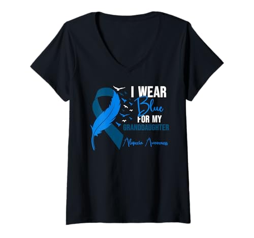 Damen Alopecia Awareness Ich trage Blau für das Band meiner Enkelin T-Shirt mit V-Ausschnitt Damen Alopecia Awareness Ich trage Blau für das Band meiner Enkelin T-Shirt mit V-Ausschnitt von Grandma Alopecia Awareness Support