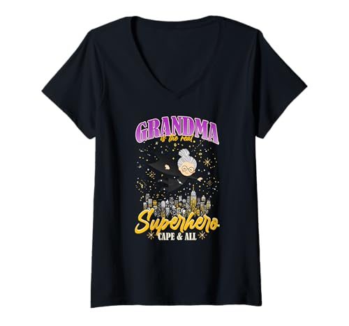 Damen Grandma is The real Superhero, Cape and All T-Shirt mit V-Ausschnitt Damen Grandma is The real Superhero, Cape and All T-Shirt mit V-Ausschnitt von Grandma Real Superhero Cape Love Family Kind Wise