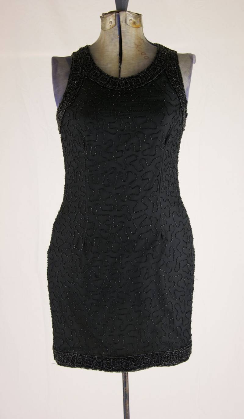 Vintage Schwarz Perlen Schiere Laurence Kazar Seide Wiggle Kleid von GrandmaRaeGoods