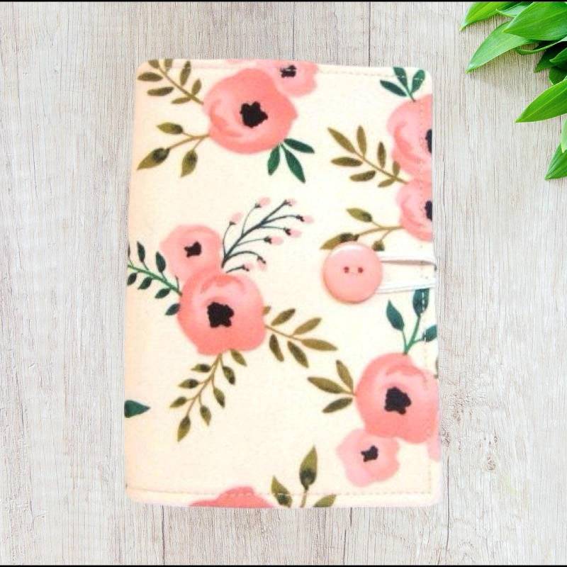 Floral Notizblock Hülle Peach Blush, Inklusive Stift Floral Notizblock Hülle Peach Blush, Inklusive Stift von GrandmasLittleLilly