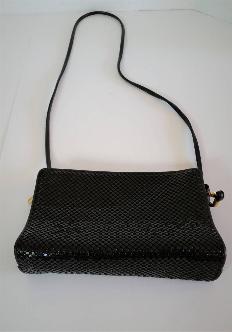 Vintage Whiing & Davis Schwarze Metall-Mesh/Leder Abendtasche Vintage Whiing & Davis Schwarze Metall-Mesh/Leder Abendtasche von GrandpasGiftShop
