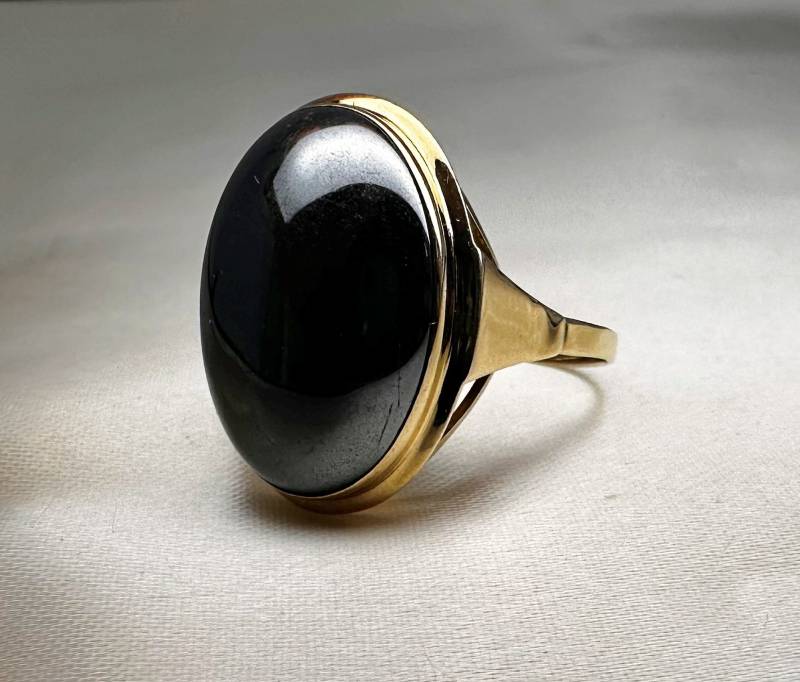 Alter Deutscher 333 Gold Hämatit Ring Größe 9 von GrandpasMarket
