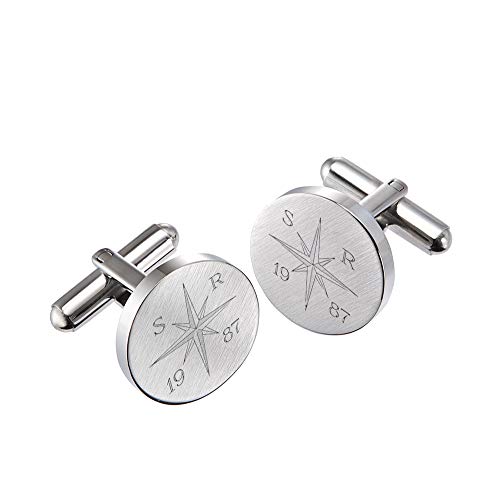 Gravado runde Manschettenknöpfe aus mattem Edelstahl mit Kompass Gravur, Personalisiert mit Jahreszahl und Initialen, inkl. Geschenkbox, Herren Schmuck von Gravado