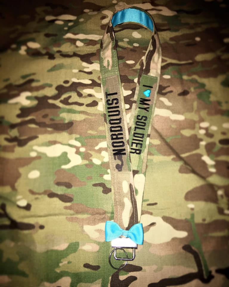 Militär-Namensband Mit Schleife & Strasssteinen/Perlen Any Branch | Usmc, Heer, Luftwaffe, Küstenwache, Marine von GrayeGlitterCo