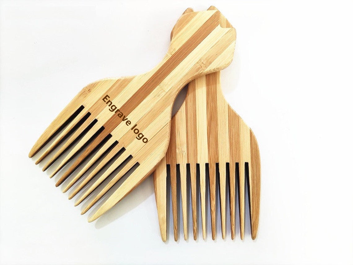 Anpassen Logo-Handgefertigte Bambus Gabel Kamm Pick Afro Bartkamm Breite Zahnbürste von GreatBeardCare