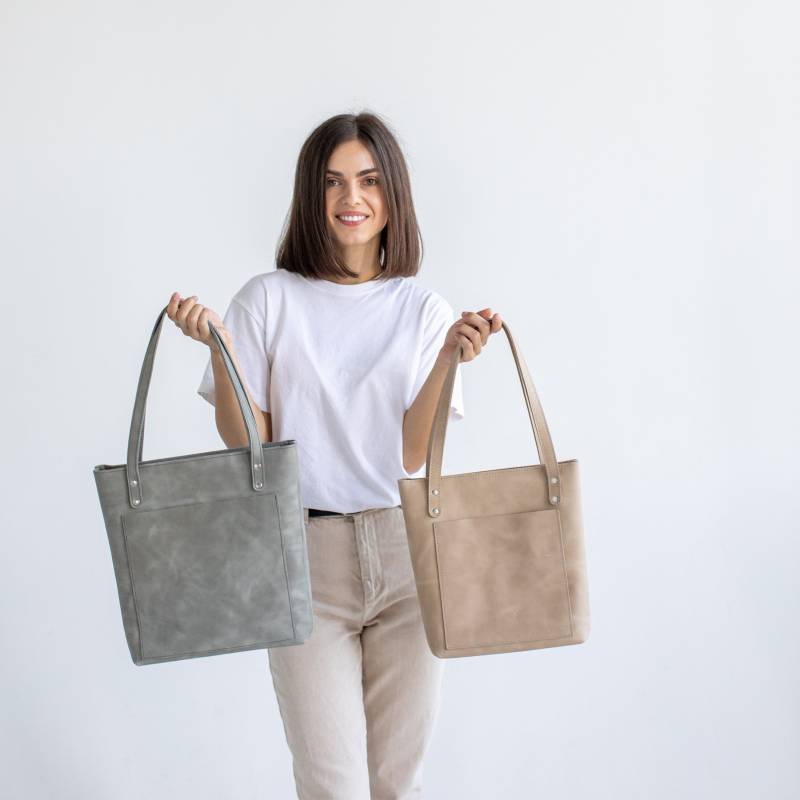 Schultertasche Frauen Für Laptop - Leder Crossbody Bag Optional Reißverschlusstaschen von GreatBrown