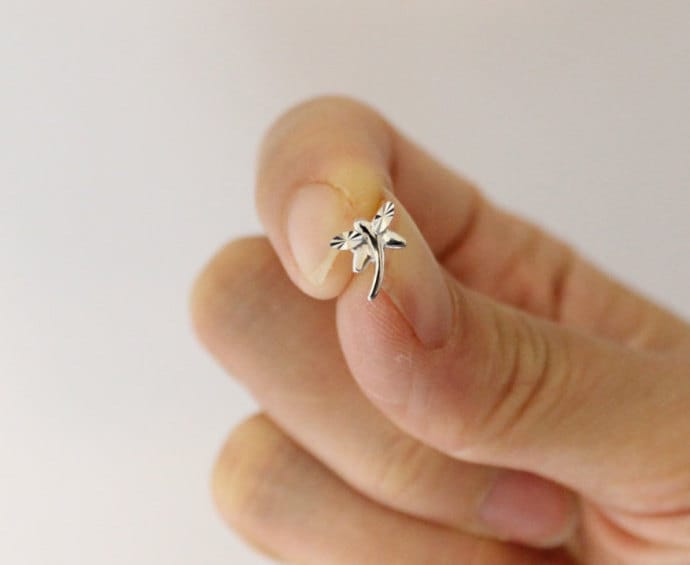 Drachenfliege Knorpel Ohrring, Tragus, Nasenstecker, Silberknorpel, Mehrfach Piercing, Ohrstecker, Zweites Loch, Sterling Silber von GreatJewelry4All