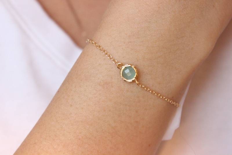 Silber Erhältlich, Mint Grüne Armband, Intial Herz Brautjungfer Geschenk, Zart Zierliche Armband von GreatJewelry4All