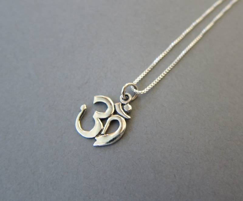 sterling Silber Om Zeichen Halskette, Yoga Halskette von GreatJewelry4All