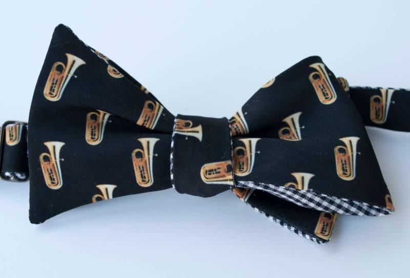 Tubas Fliege - 2 Farben von GreatKnotsDesigns