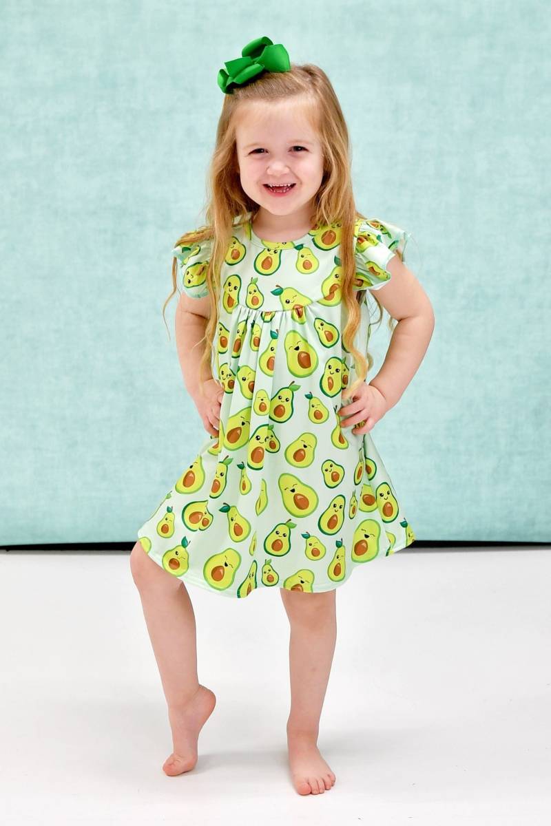 Avocado Flutter Milch Seidenkleid von GreatLakesKids